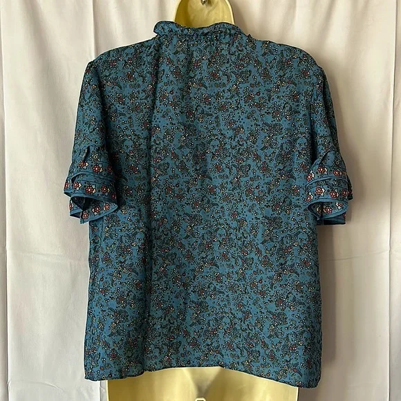 Max Studio Floral Light Blue Ruffled Short Sleeve Front Tie Shirt Top **Sz M** - Picture 2 of 4